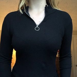 Long sleeve ribbed shirt